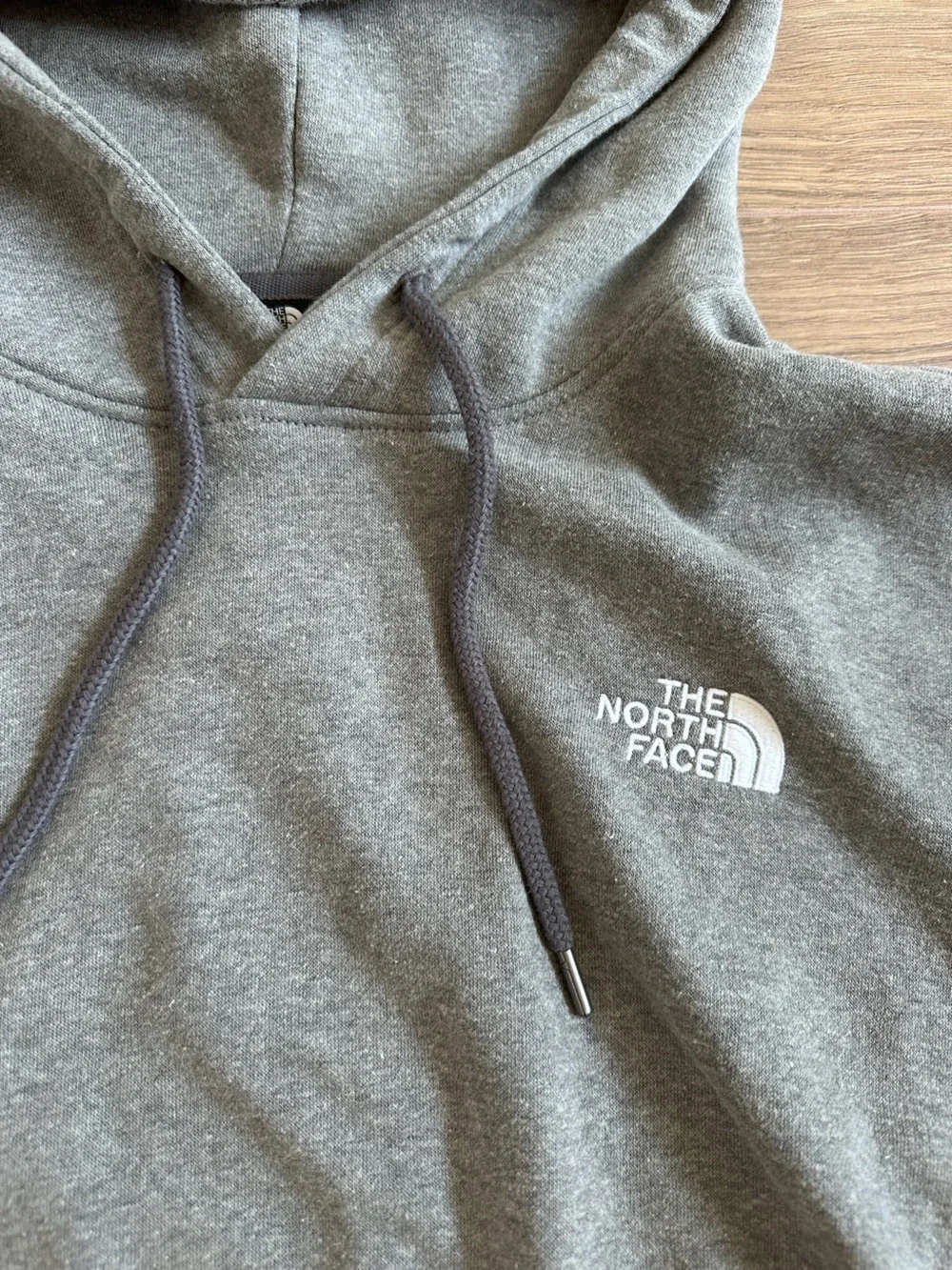The North Face Men's Heather Grey Pullover Hoodie